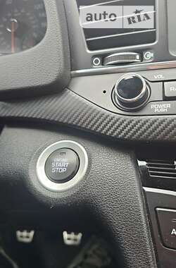 Седан Hyundai Elantra 2016 в 
