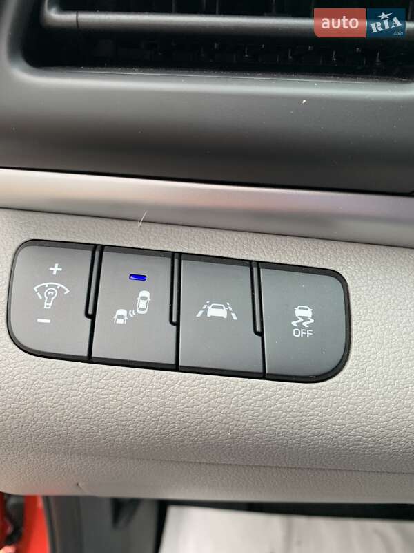 Седан Hyundai Elantra 2020 в Одессе