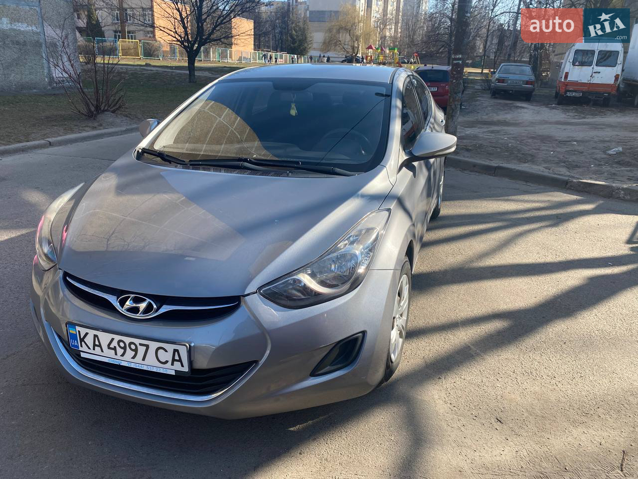 2011 Hyundai Elantra - мініатюра 14