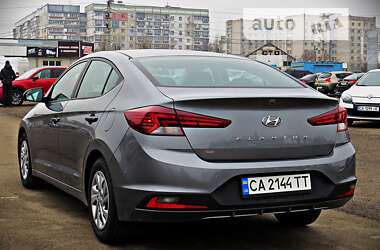 Седан Hyundai Elantra 2018 в Черкассах