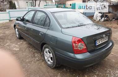 Седан Hyundai Elantra 2011 в Монастирищеві