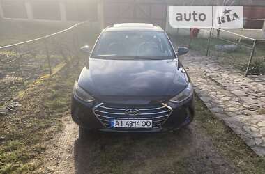 Седан Hyundai Elantra 2016 в Ирпене