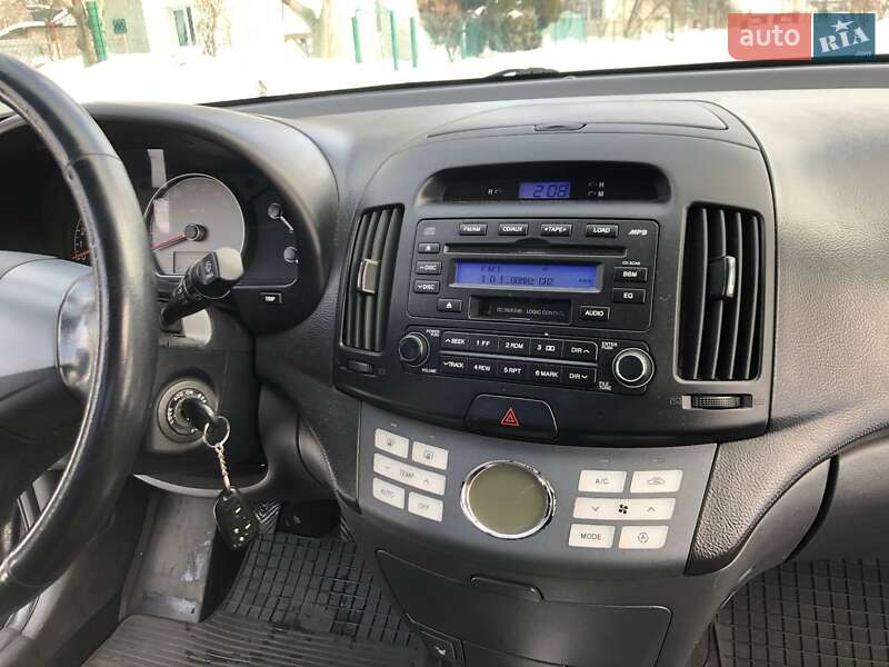 Седан Hyundai Elantra 2008 в Львове фото 3 Седан Hyundai Elantra 2008 в Львове