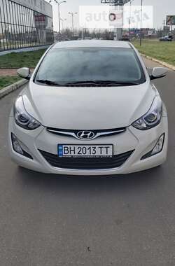 Седан Hyundai Elantra 2014 в Одесі