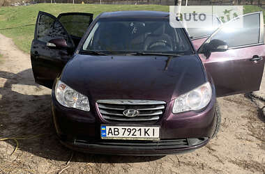 Седан Hyundai Elantra 2010 в Виннице