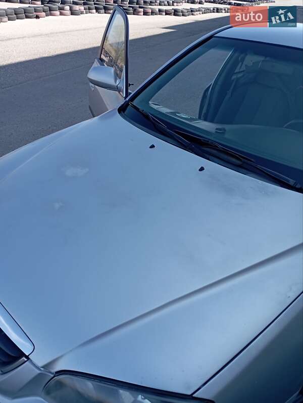 Седан Hyundai Elantra 2003 в Кременчуге