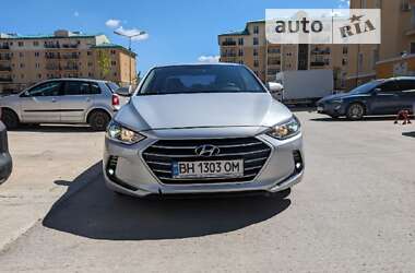 Седан Hyundai Elantra 2016 в Одесі