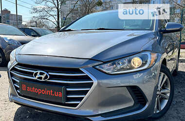 Седан Hyundai Elantra 2017 в Сумах