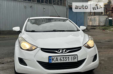 Седан Hyundai Elantra 2013 в Киеве