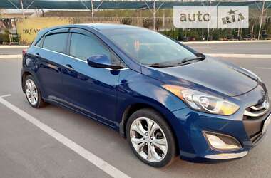 Седан Hyundai Elantra 2012 в Днепре