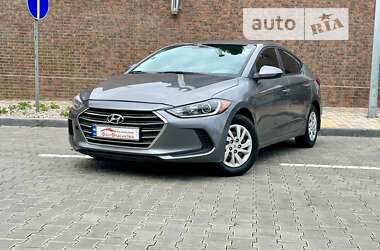 Седан Hyundai Elantra 2018 в Одессе