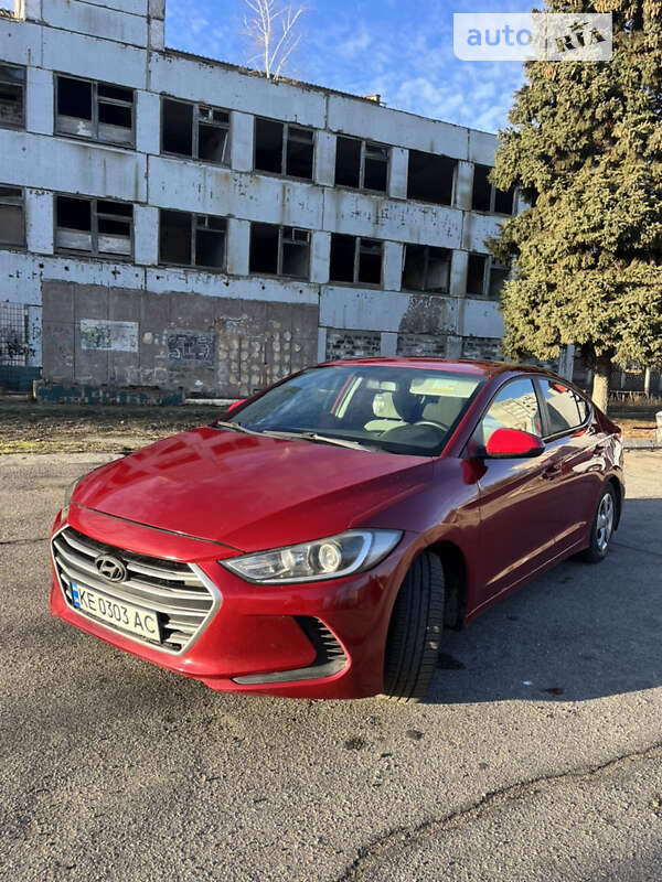 Hyundai Elantra 2016