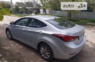 Седан Hyundai Elantra 2014 в Первомайську