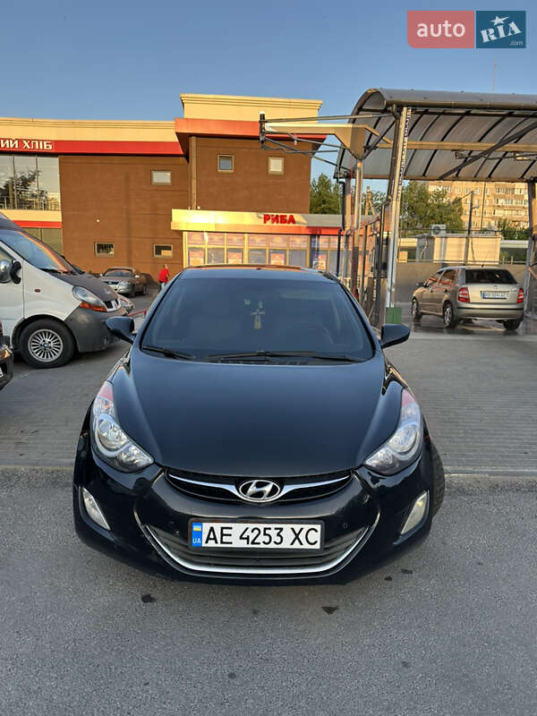 Hyundai Elantra 2014