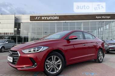 Седан Hyundai Elantra 2018 в Львові