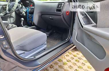 Седан Hyundai Elantra 2005 в Киеве