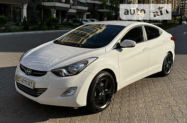 Седан Hyundai Elantra 2013 в Киеве