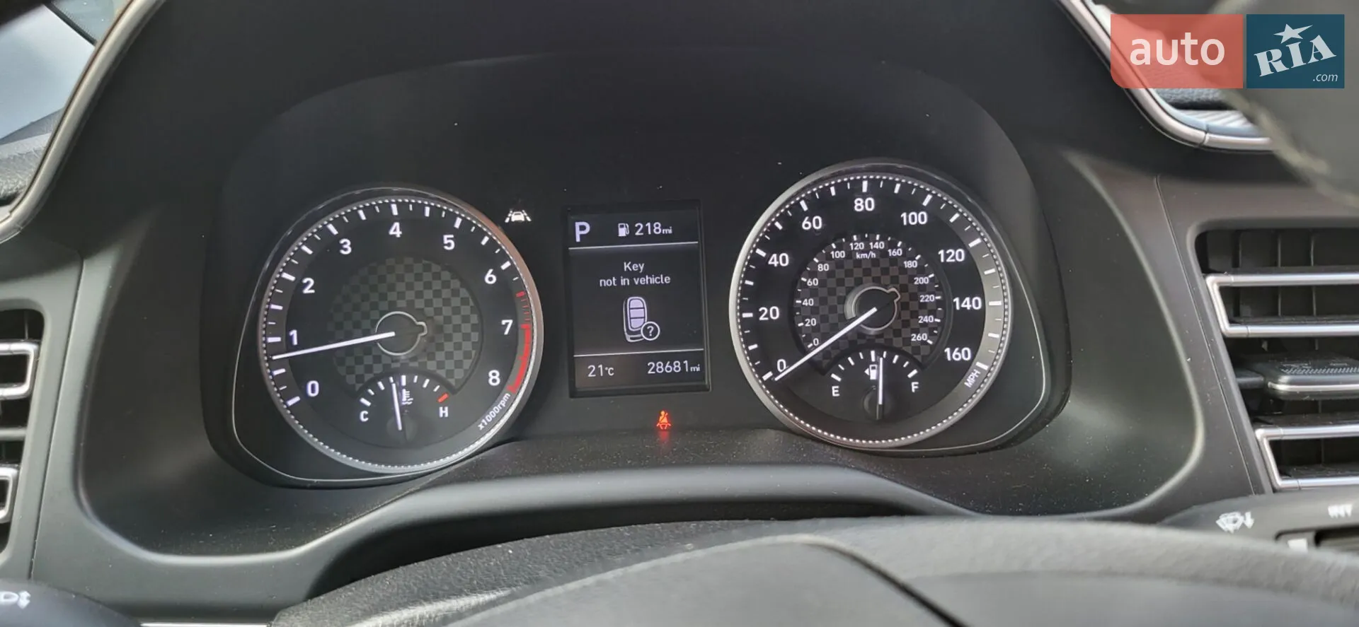 2018 Hyundai Elantra - мініатюра 24