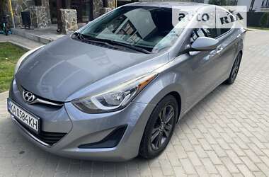 Седан Hyundai Elantra 2015 в Києві