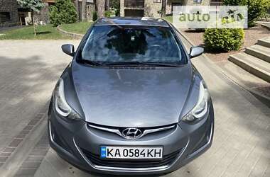 Седан Hyundai Elantra 2015 в Києві