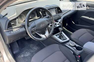 Седан Hyundai Elantra 2020 в Запоріжжі