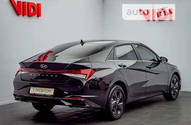 Седан Hyundai Elantra 2021 в Киеве