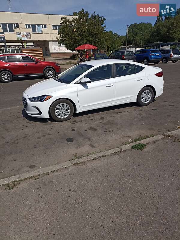Седан Hyundai Elantra 2017 в Черкассах