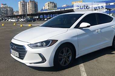 Седан Hyundai Elantra 2017 в Києві