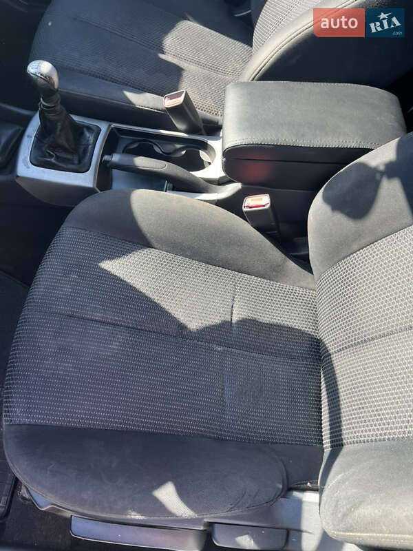 Седан Hyundai Elantra 2008 в Хусті