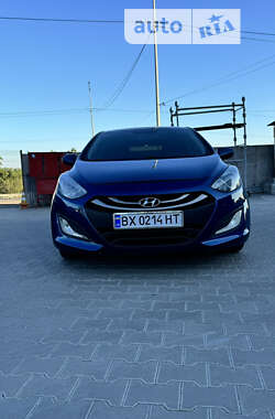 Хетчбек Hyundai Elantra 2014 в Києві