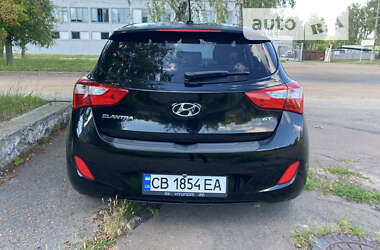 Хетчбек Hyundai Elantra 2015 в Чернігові