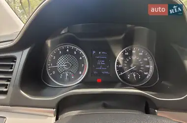 Hyundai Elantra 2019