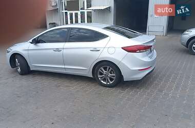 Седан Hyundai Elantra 2018 в Хмельницком