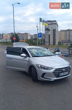 Седан Hyundai Elantra 2018 в Хмельницком