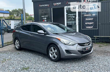 Седан Hyundai Elantra 2013 в Львове