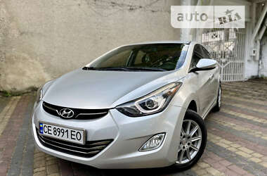 Седан Hyundai Elantra 2011 в Черновцах