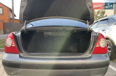 Седан Hyundai Elantra 2010 в Виннице