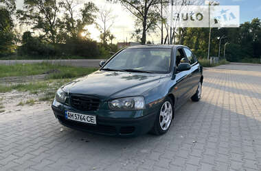 Седан Hyundai Elantra 2001 в Коростене