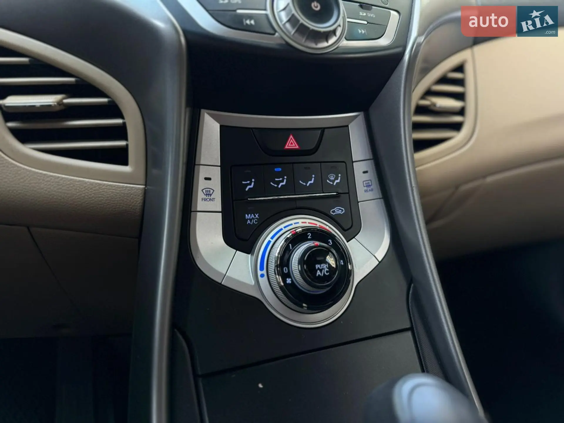 2012 Hyundai Elantra - мініатюра 4