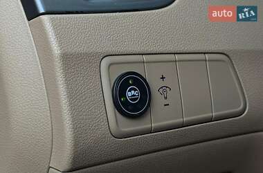 Седан Hyundai Elantra 2012 в 