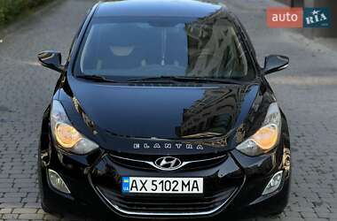 Седан Hyundai Elantra 2012 в 