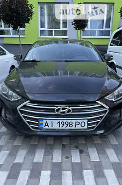 Седан Hyundai Elantra 2015 в Ирпене