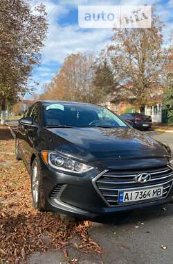 Седан Hyundai Elantra 2018 в Макарове