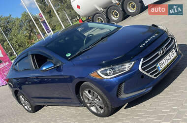 Седан Hyundai Elantra 2017 в Одессе