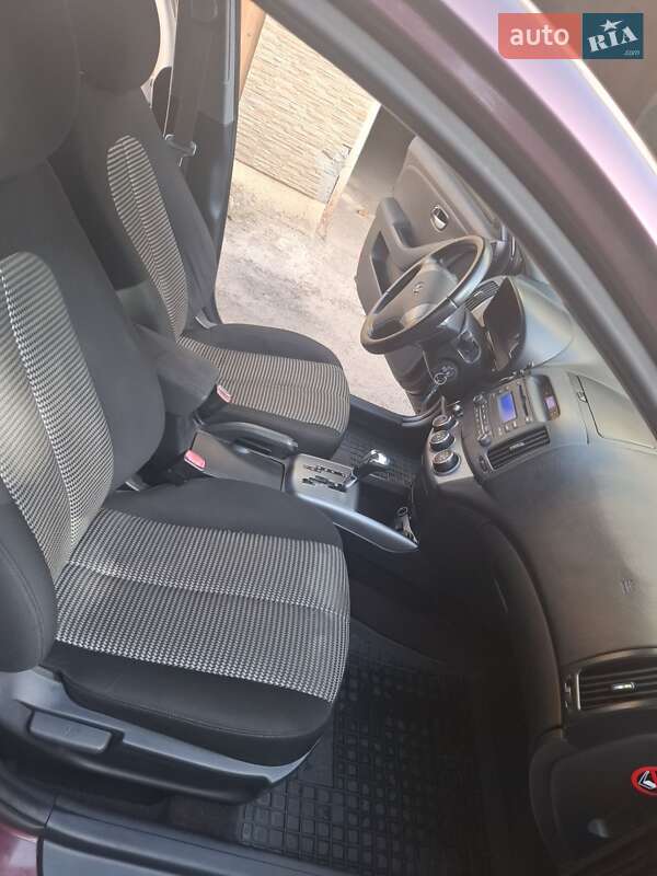 Седан Hyundai Elantra 2010 в Одессе