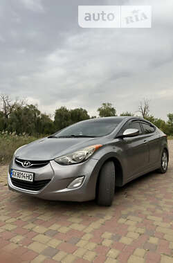 Седан Hyundai Elantra 2011 в Славянске