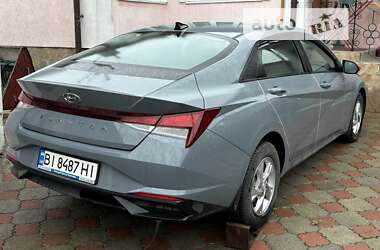 Седан Hyundai Elantra 2021 в Львові