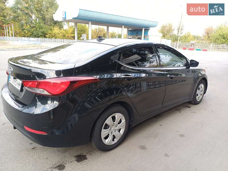 Седан Hyundai Elantra 2015 в Одессе