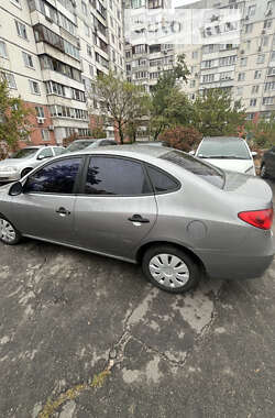 Седан Hyundai Elantra 2011 в Киеве