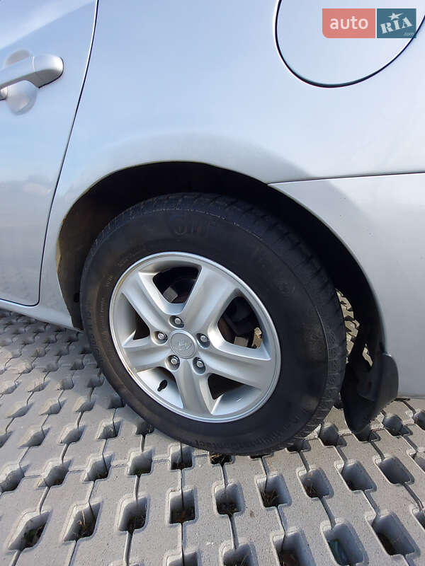 Седан Hyundai Elantra 2007 в Тульчине